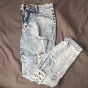 Ripped jeans